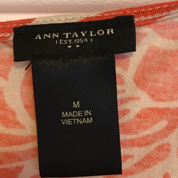 Ann Taylor blouse - Picture 3 of 3